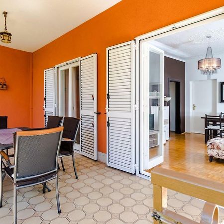 Apartment Yean Kaštela Kültér fotó