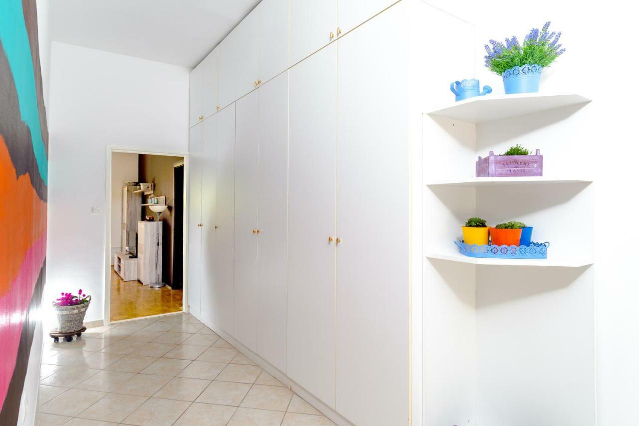 Apartment Yean Kaštela Kültér fotó